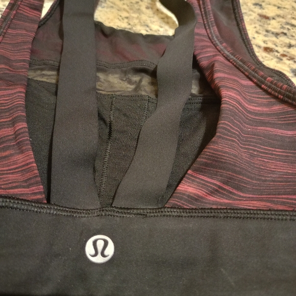Lululemon Sport Bra (Size XS) - Picture 2 of 3